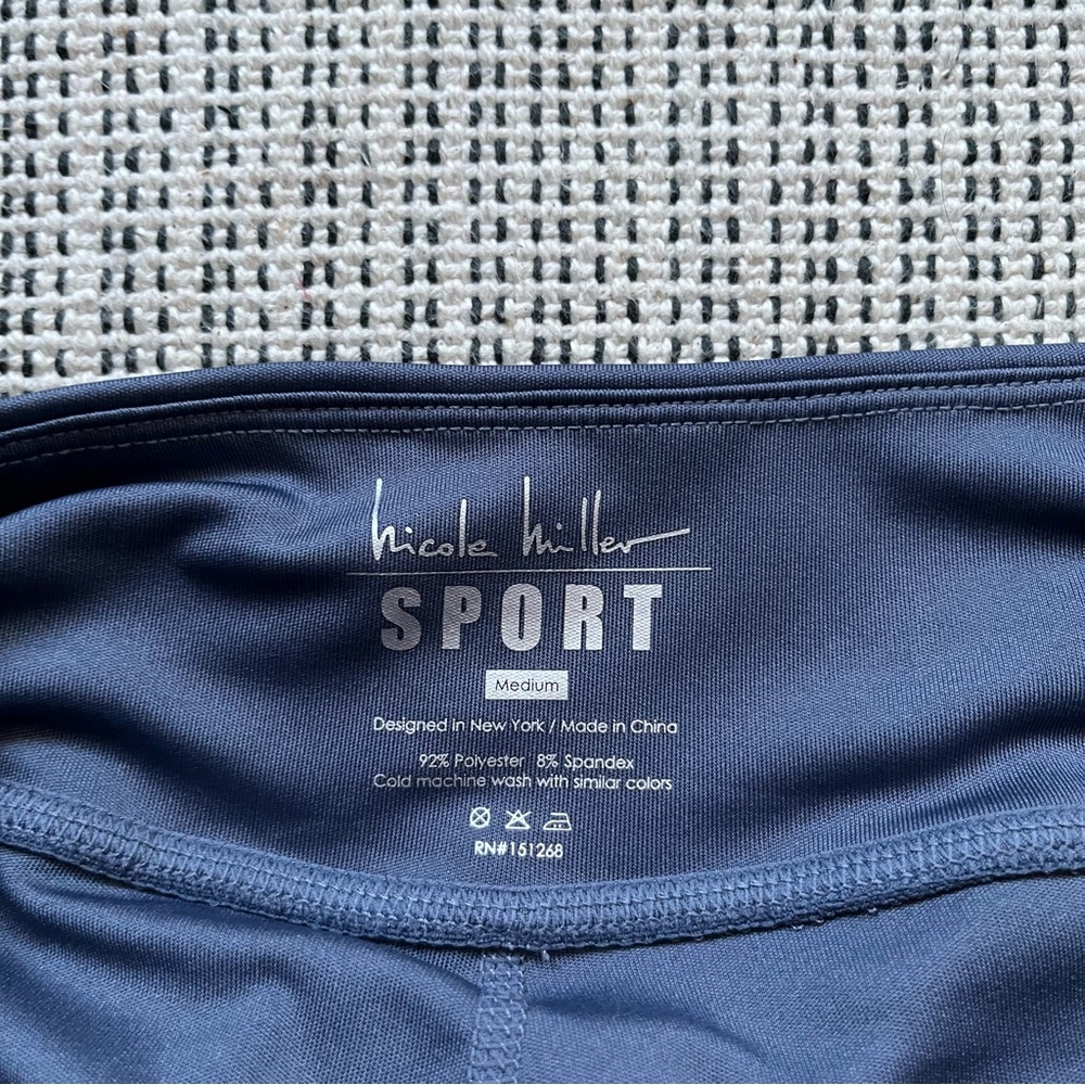 Nicole Miller Sport Deep Blue Activewear Work Out Skort Size M - Picture 4 of 6